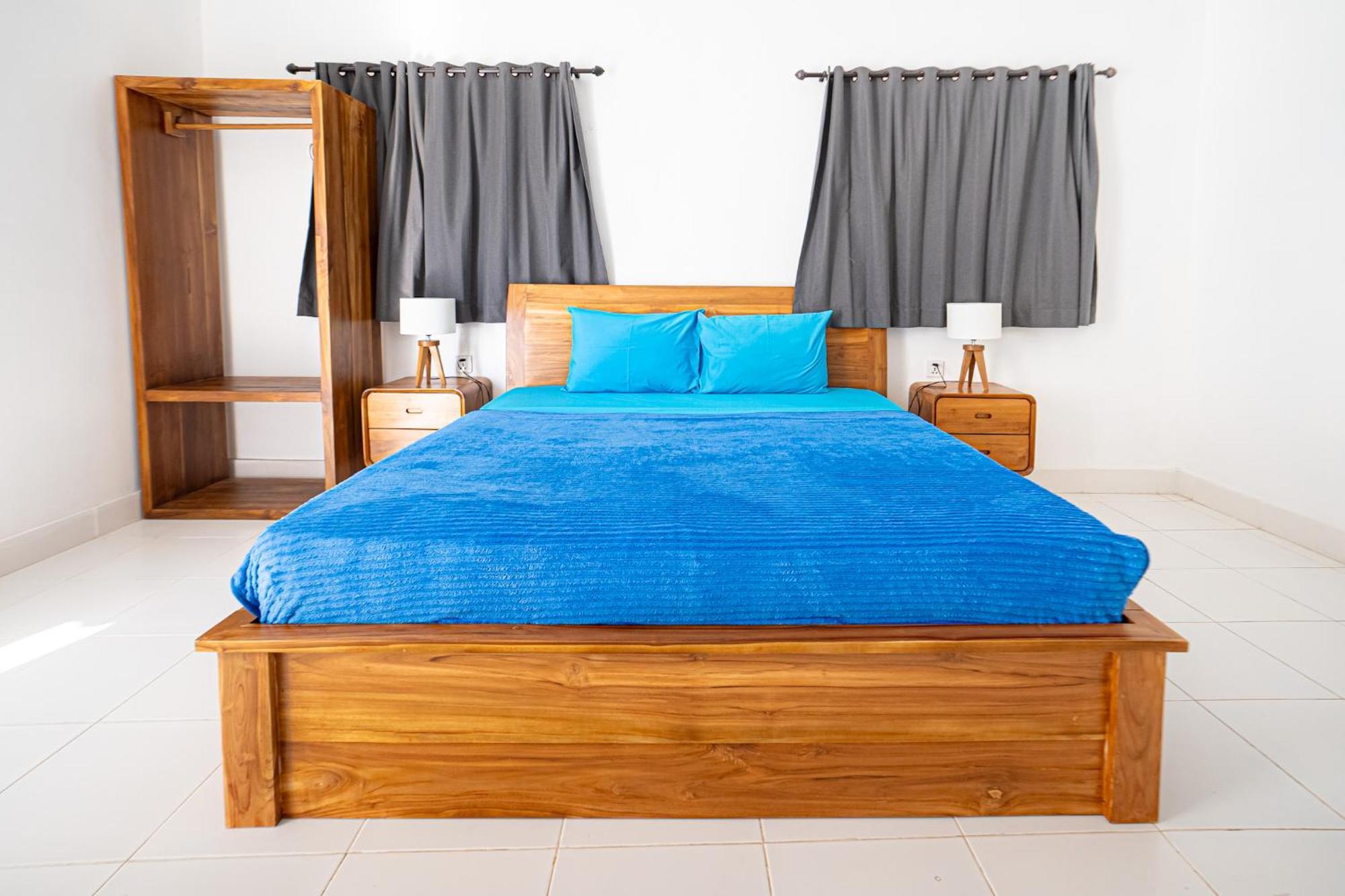 Atlas Gili Party Hostel Джили Трауанган Екстериор снимка