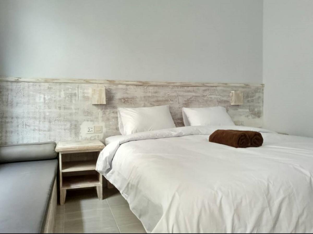 Atlas Gili Party Hostel Джили Трауанган Екстериор снимка